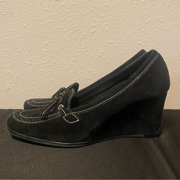 Vintage Alexandra Bartlett Suede Wedge Loafers 8 - Picture 3 of 6